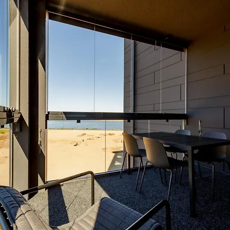 Marina 1 Bedroom By Hiekka - Sisaeltaeae Liinavaatteet Ja Loppusiivouksen 아파트 *