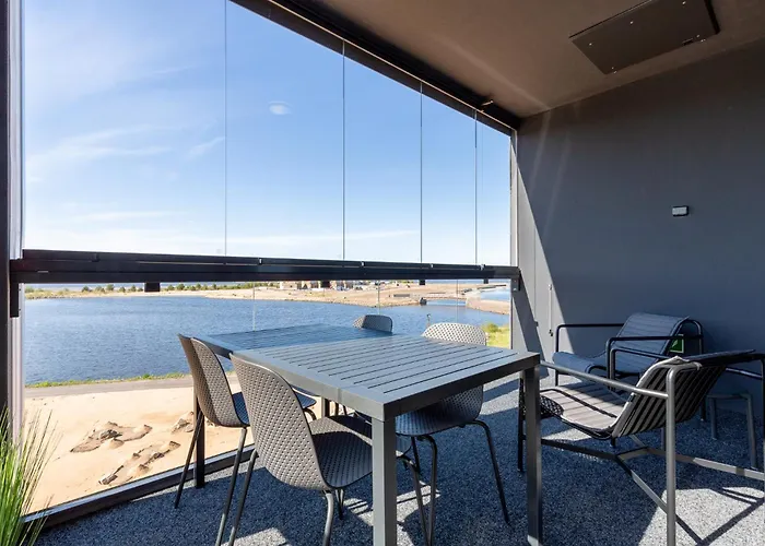 아파트 Marina 1 Bedroom By Hiekka - Sisaeltaeae Liinavaatteet Ja Loppusiivouksen